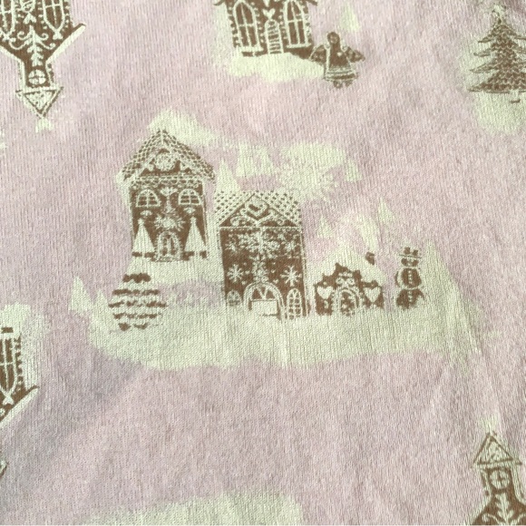Gap Pink Gingerbread House Pajamas•Size 8 - Picture 3 of 4